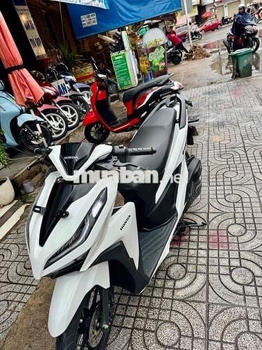 ❎❎ Vario 125 trắng đen 2021 xe đẹp có trả góp