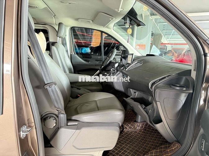 Ford Tourneo 2019 Titanium 2.0 AT - zin nguyên bản