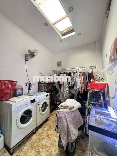 BÁN GẤP NHÀ LINH TÂY - 50M2 - CHỈ 3,3 TỶ GẦN ĐH CẢNH SÁT.