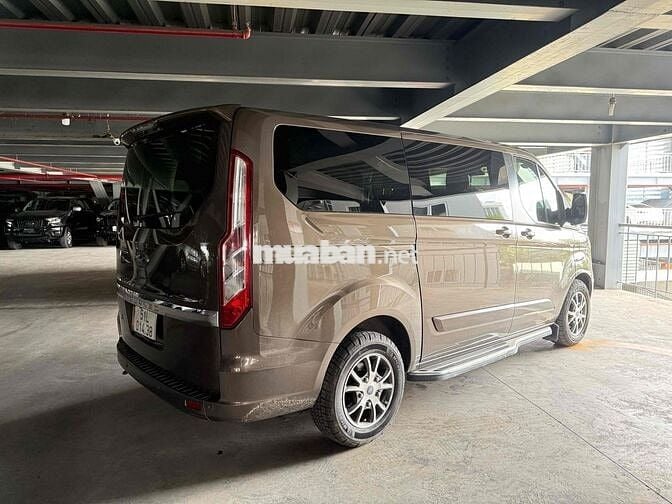 Ford Tourneo 2019 Titanium 2.0 AT - zin nguyên bản