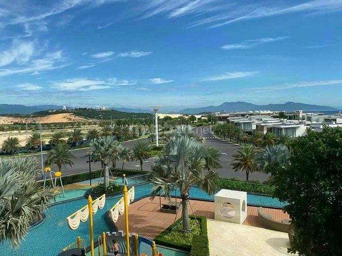 Biệt Thự Caraworl Cam Ranh - View Biển DT: 700m2 SHR Lâu Dài Chỉ 27ty5