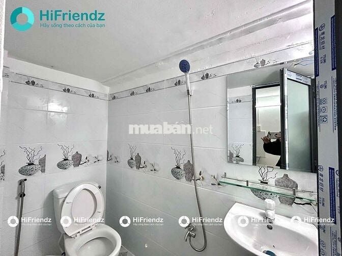 Phòng Bancol Mới 100% Gần Đại Học Kinh Tế Siêu Thoáng