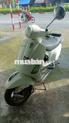 Vespa LX125, 3V, đẹp,máy êm...