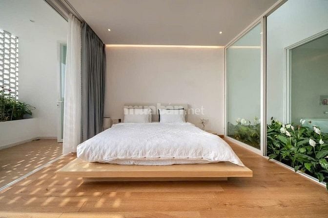 Bán Nhà 4 tầng Hòa Xuân. Đà Nẵng full nội thất xịn cao cấp. Không gian