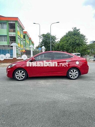 Hyundai Accent 2012 1.4 AT