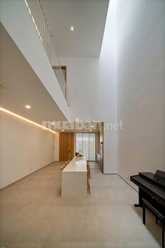 Bán Nhà 4 tầng Hòa Xuân. Đà Nẵng full nội thất xịn cao cấp. Không gian