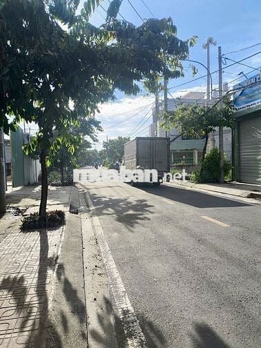 BÁN XƯỞNG MT 15 X 60M TÂN HIỆP HÓC MÔN SHR FUll THỔ CƯ ĐƯỜNG XE CỒNG