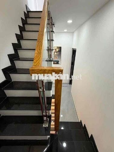 CHỦ BÁN GÂP-SIÊU PHẨM-3Tỷ Nhỉnh