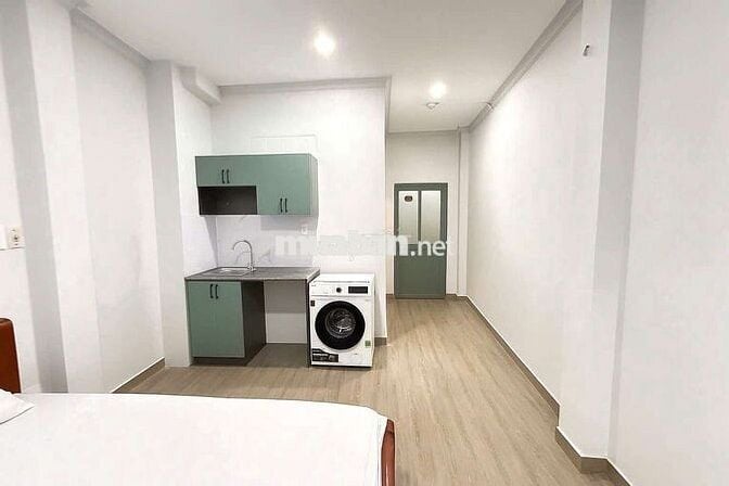 Khai trương toà nhà mặt tiền Huỳnh Văn Bánh- Trần Quang Diệu Phú Nhuận