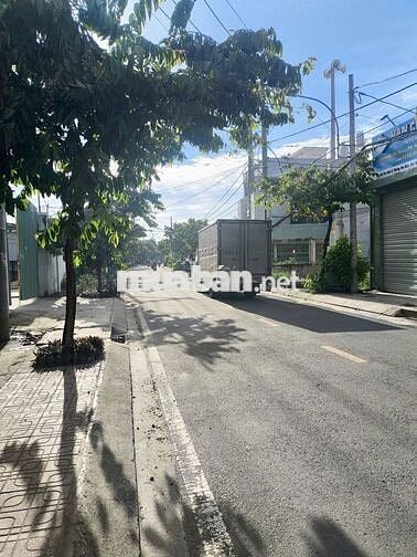 BÁN XƯỞNG MT 15 X 60M TÂN HIỆP HÓC MÔN SHR FUll THỔ CƯ ĐƯỜNG XE CỒNG