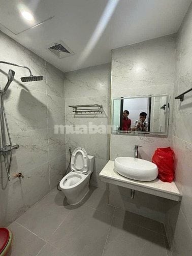 CẦN BÁN NHÀ MẶT PHỐ NGUYỄN KHUYẾN – ĐỐNG ĐA
