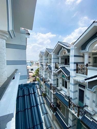 Bán nhà 4 lầu đường Liên Tỉnh 5. Phường 5 Quận 8 