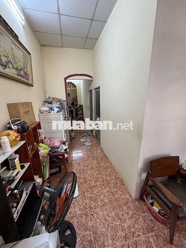Nhà 1 tầng, 3 Phòng Ngủ DT: 45m2, Đoàn Văn Bơ Q4