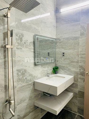 Bán chung cư 595 Cách Mạng Tháng 8, 45m2, 2pn, 1wc, 2.28 tỷ 