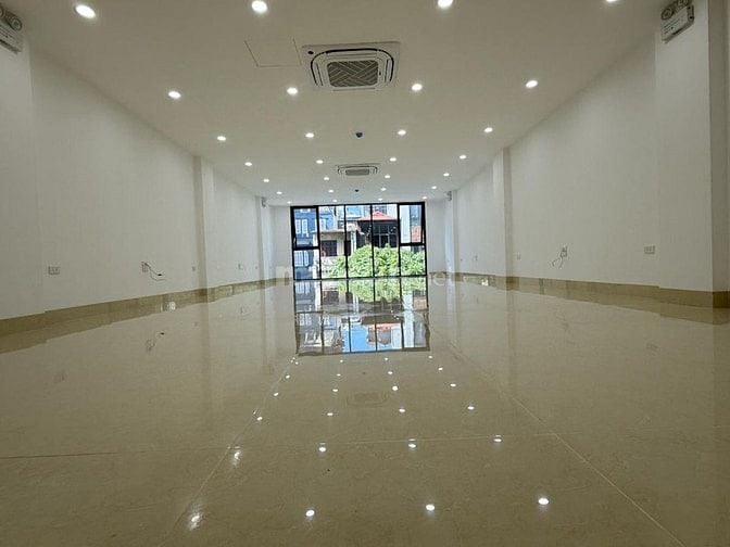 Mặt phố Nguyễn Ngọc Nại 9 tầng,diện tích 98 m