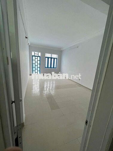 Cho thuê nhà MT đường xe tải Nội Bộ Bình Phú P10 Q6