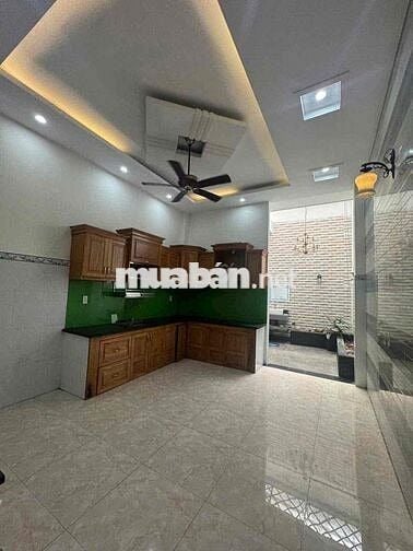 nhà 1 trệt 3 lầu 4 phòng ngủ 5wc sân thượng, 1/ Hương Lộ 2