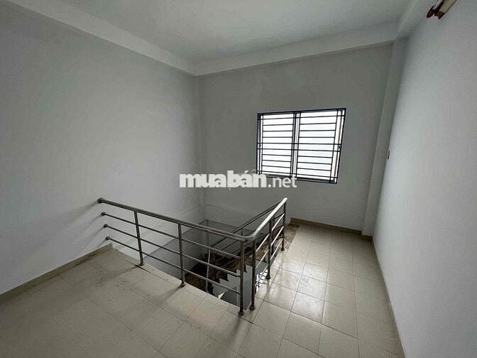 Cho thuê nhà MT đường xe tải Nội Bộ Bình Phú P10 Q6