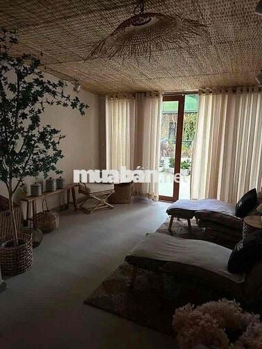 Cho thuê nhà mặt tiền Võ Văn Tần - Q3 5x18m giá 35tr