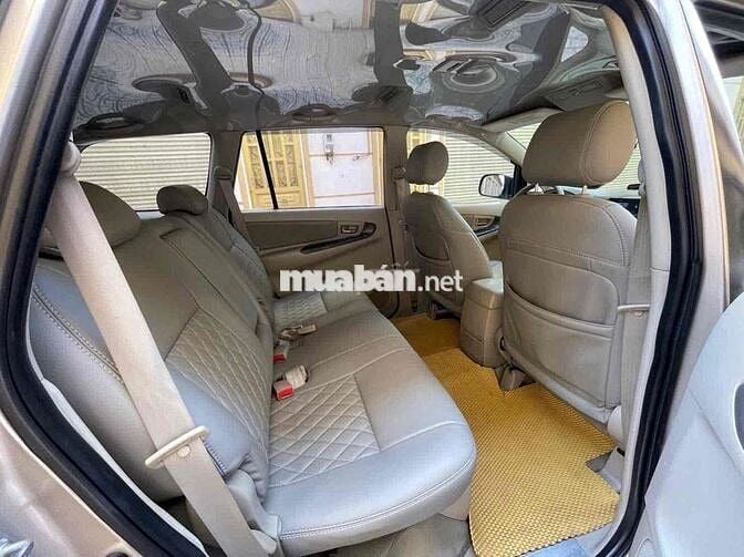Toyota Innova 2013 G - 125000 km