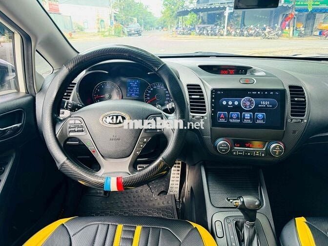 Kia K3 2013 1.6 AT