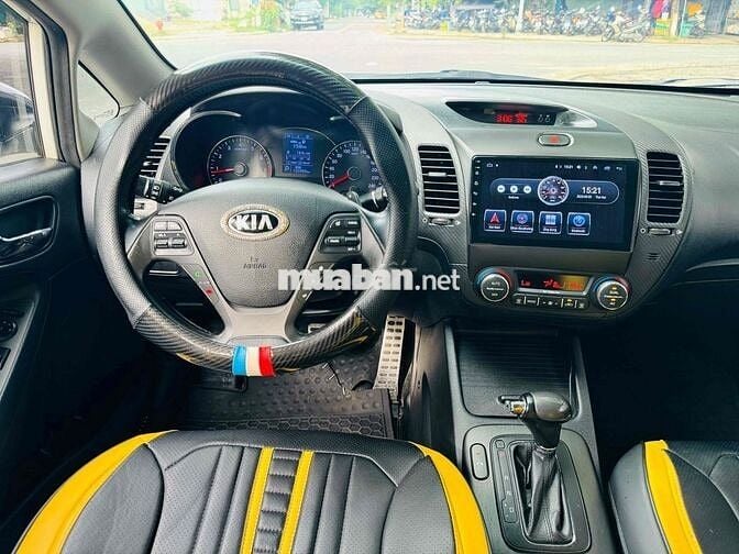 Kia K3 2013 1.6 AT