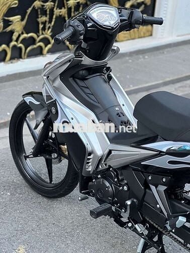 1s9a Côn Tự Động Xuống Áo