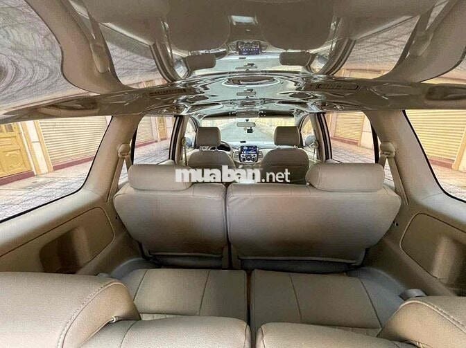 Toyota Innova 2013 G - 125000 km