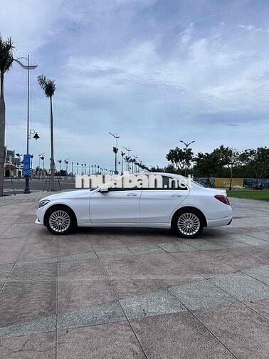 Mercedes Benz C Class 2015 C250 Exclusive