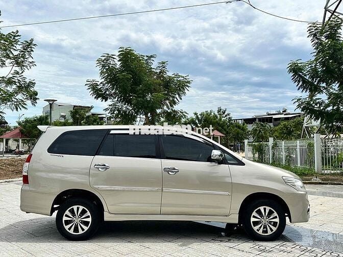 TOYOTA INNOVA 2016E 2.0 MT