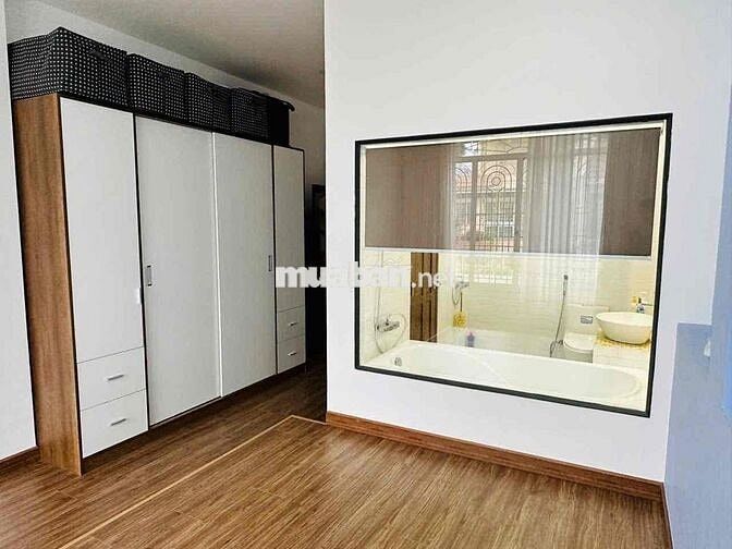 Nhà mặt tiền khu Tên Lửa, 3PN, 3WC, xe hơi trong nhà, nội thất cao cấp
