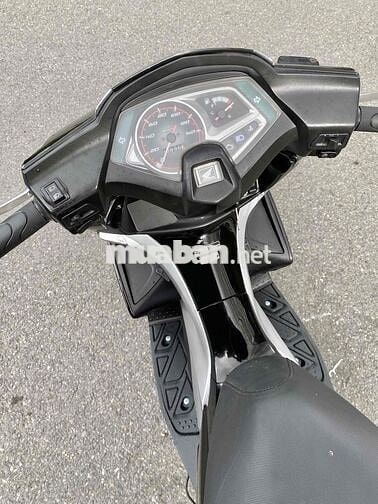 HONDA AIRBLADE 2010!! Fi máy êm - chắc khoẻ
