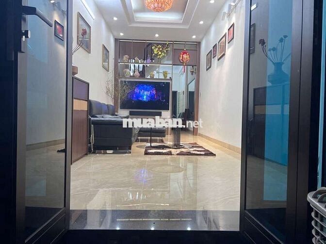 Dịch Vọng - Trung tâm Cầu Giấy rộng 68m giá hiếm 220tr còn TL Dịch Vọng - Trung tâm Cầu Giấy rộng 68m giá hiếm 220tr còn TL