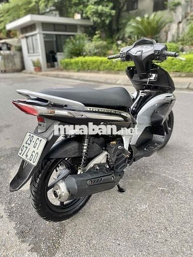 HONDA AIRBLADE 2010!! Fi máy êm - chắc khoẻ