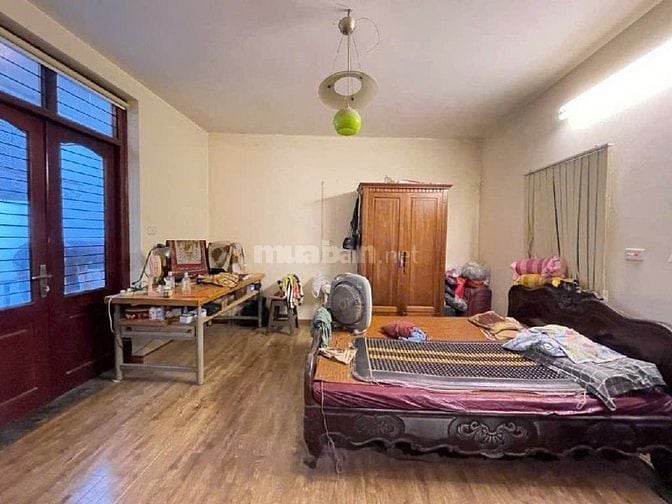 CẦN BÁN NHÀ NGÕ Y MIẾU – GẦN VĂN MIẾU, ĐỐNG ĐA