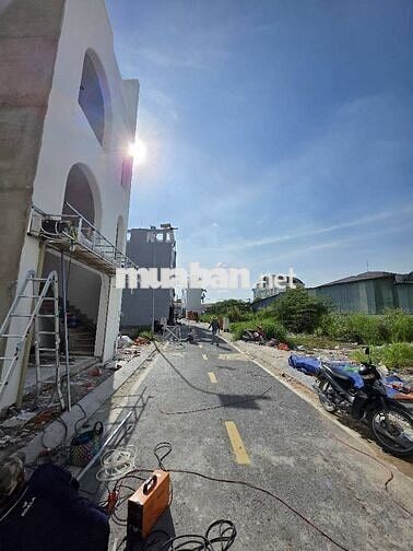 BÌNH TÂN - TÂN TẠO - ĐẤT THỔ CƯ - 50M - NGANG 5.5M CHUẨN - NHỈNH 3 TỶ.