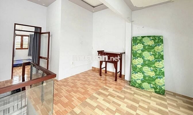Nhà trệt lầu Full Nội Thất hẻm LT 12-20 đường Nguyễn Văn Cừ 6,5tr