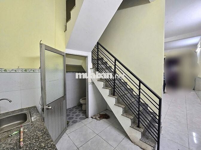 Nhà trệt lầu 2PN đường Nhật Tảo chỉ 5 triệu