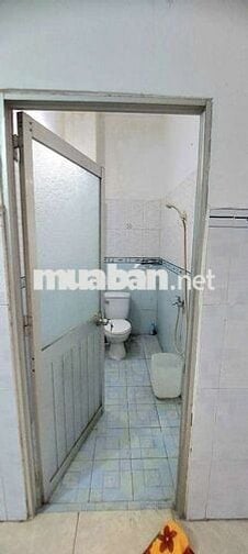 Cho thuê nhà tô ngoc vân q12 3p ngủ 2wc giá 7tr5