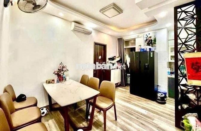 BÁN CĂN HỘ CC NAM TRUNG YÊN 79M; TẦNG TRUNG; GIÁ: 5.95 tỷ
