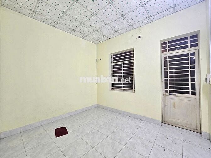 Nhà trệt lầu 2PN đường Nhật Tảo chỉ 5 triệu
