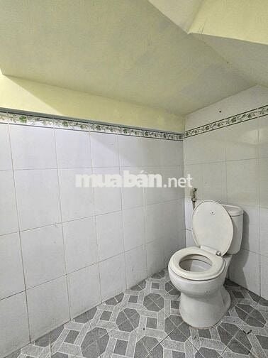 Nhà trệt lầu 2PN đường Nhật Tảo chỉ 5 triệu