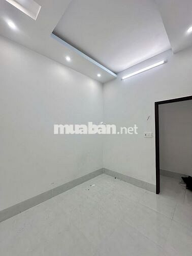 Nhà trệt mới 2PN hẻm 11 đường Nguyễn Văn Linh chỉ 6 triệu