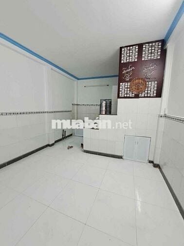 Bán nhà Âu Cơ 20m2,3.7*5.3m. 3 tầng. Gáp Tân Bình, Q11.. 2ty7