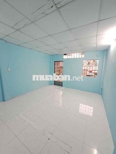 Bán nhà Âu Cơ 20m2,3.7*5.3m. 3 tầng. Gáp Tân Bình, Q11.. 2ty7