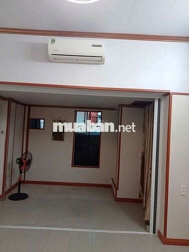 Cần bán tập thể 2 ngủ sổ đỏ cc 2.15 tỷ Triều Khúc Thanh Xuân