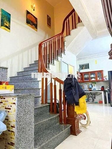 6,5 TỶ SỞ HỮU NGAY NHÀ 4 TẦNG – 45M² – GẦN Ô TÔ – LAI XÁ, HOÀI ĐỨC