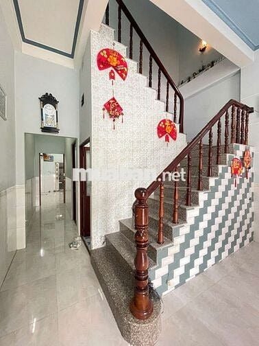 Nhà 3 phòng trệt lầu KdC Diệu Hiền