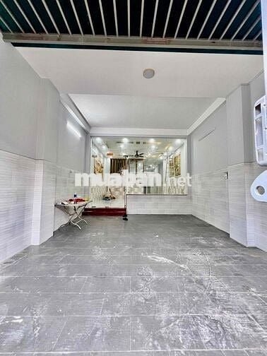Nhà Mới Sạch Sẻ DT 5x20 1Trệt 2Lầu 4Pn 3Wc Sân Rộng Đậu Ôtô 7 Chổ