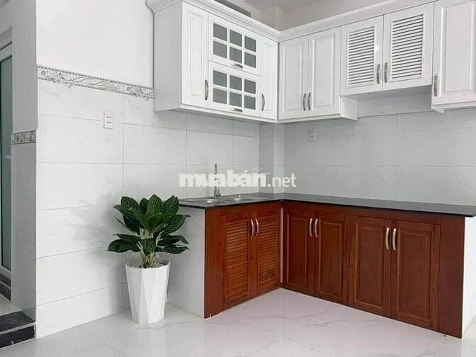Bán nhà Tỉnh Lộ 10, Lửng 2 phòng ngủ 1 tỷ 850 còn thương lượng !!!